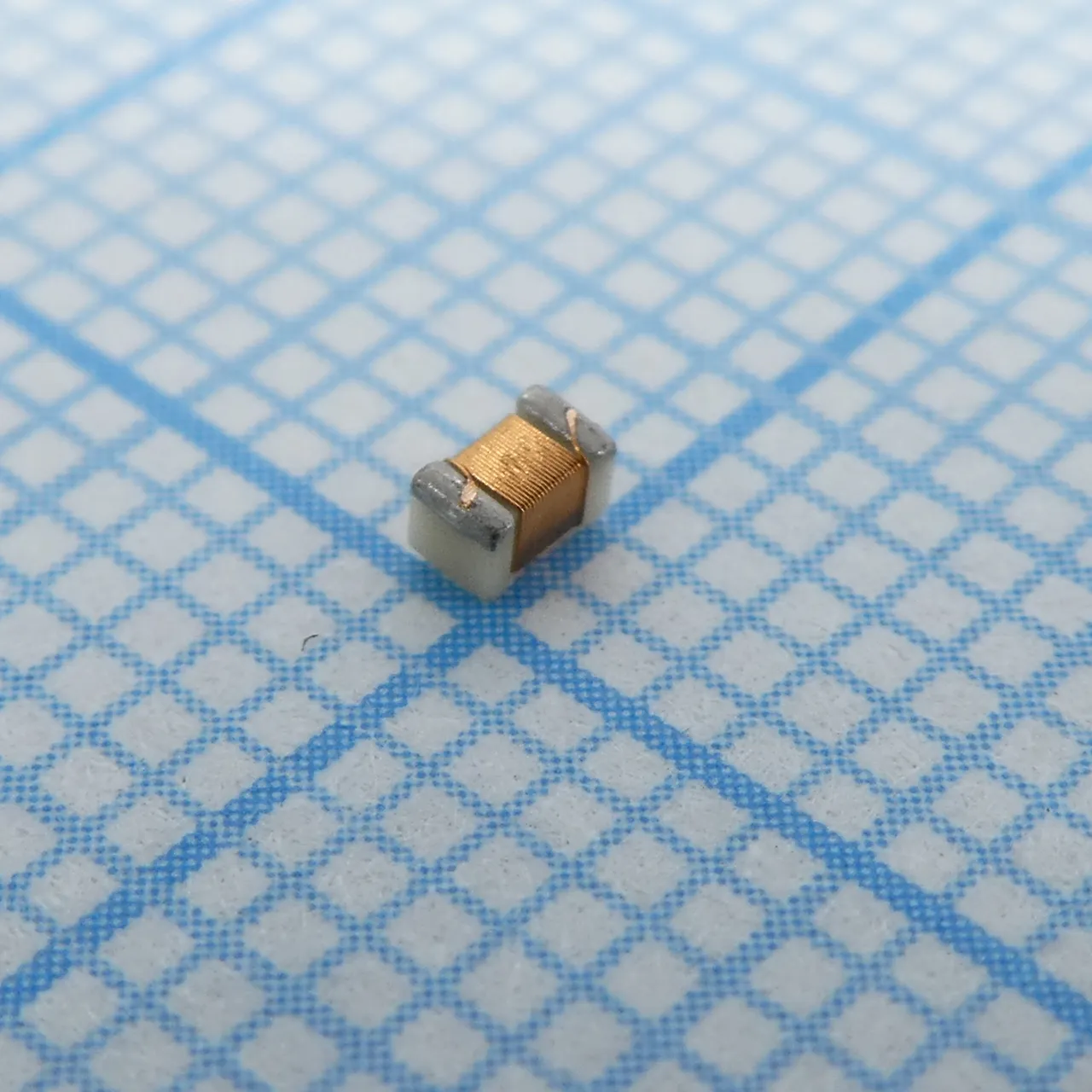 B82498F3271J000