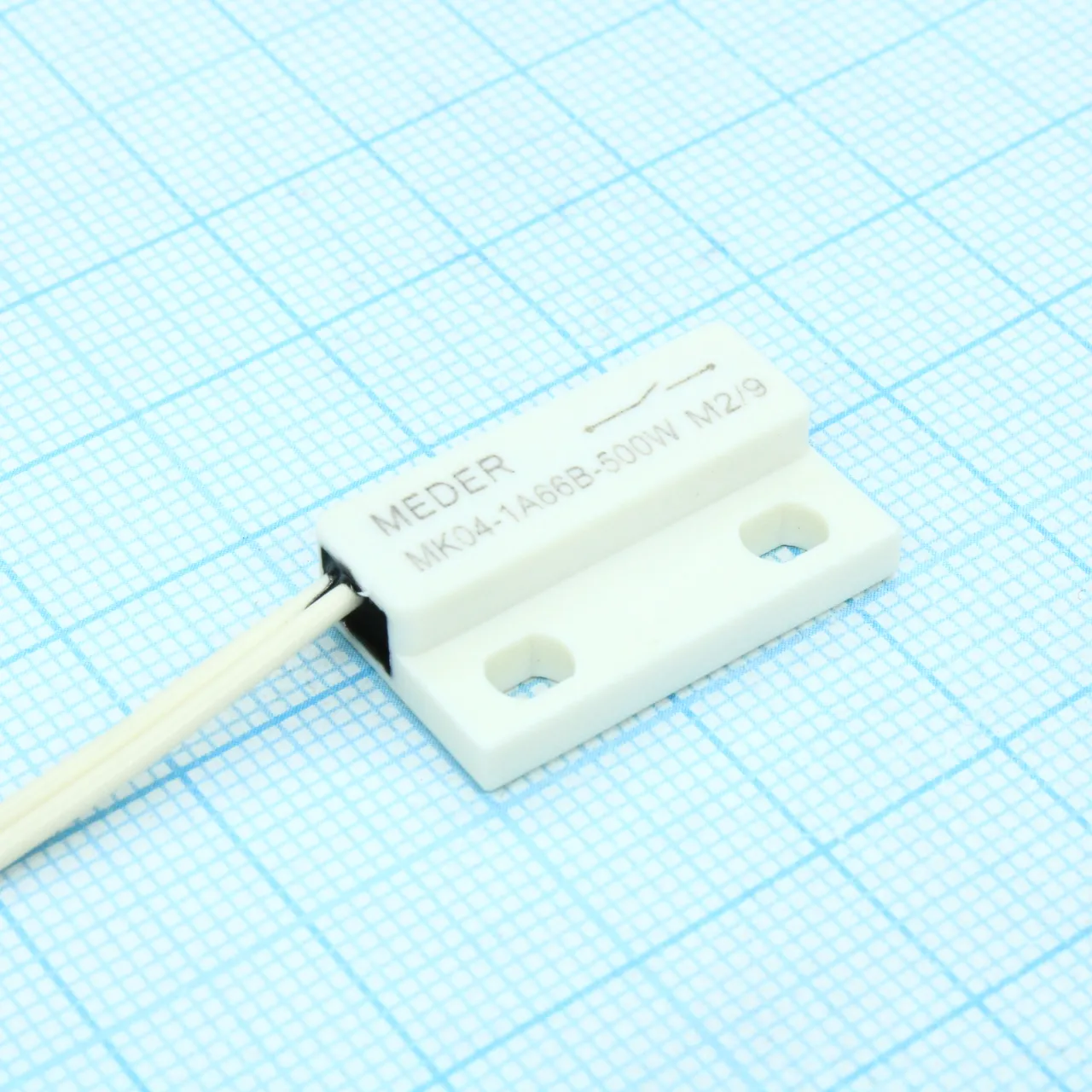 MK04-1A66B-500W