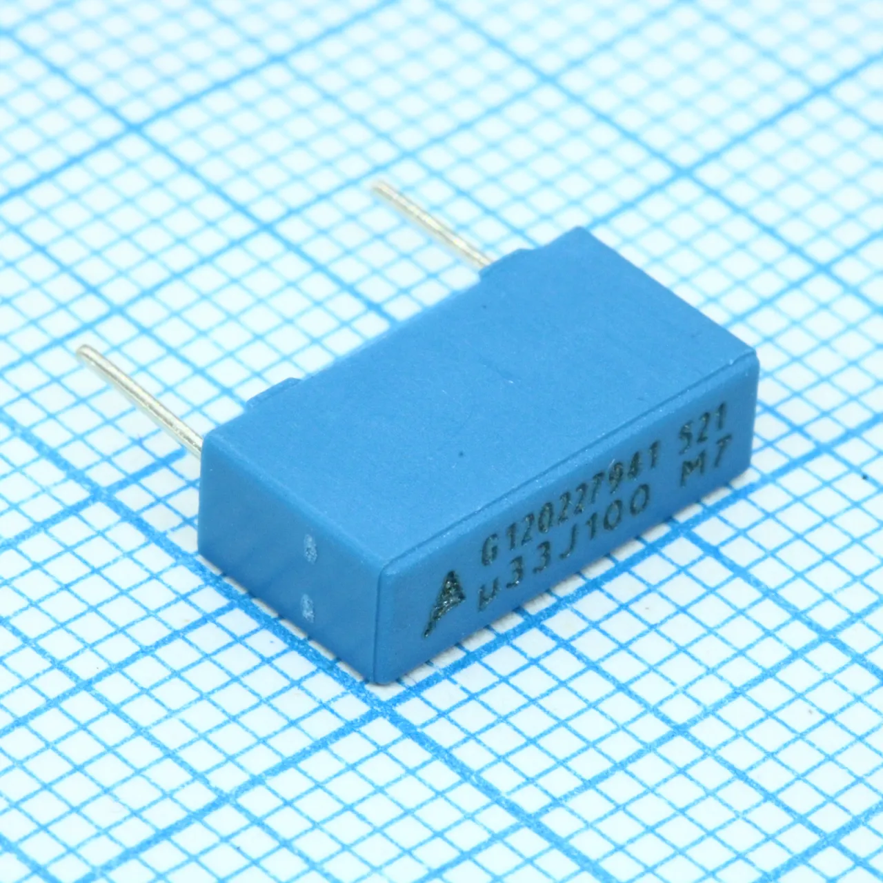 B32521C1334J000