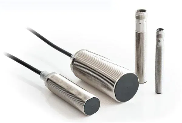 E2B-M18KN16-M1-B1