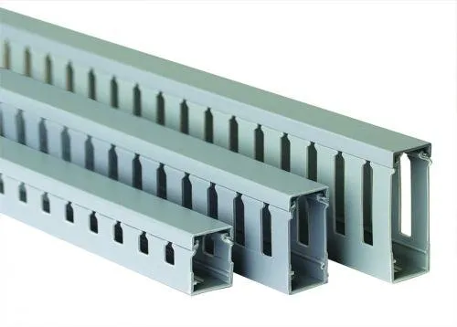 Кабель-канал перфорированный 25х30 T1 G 00126RL