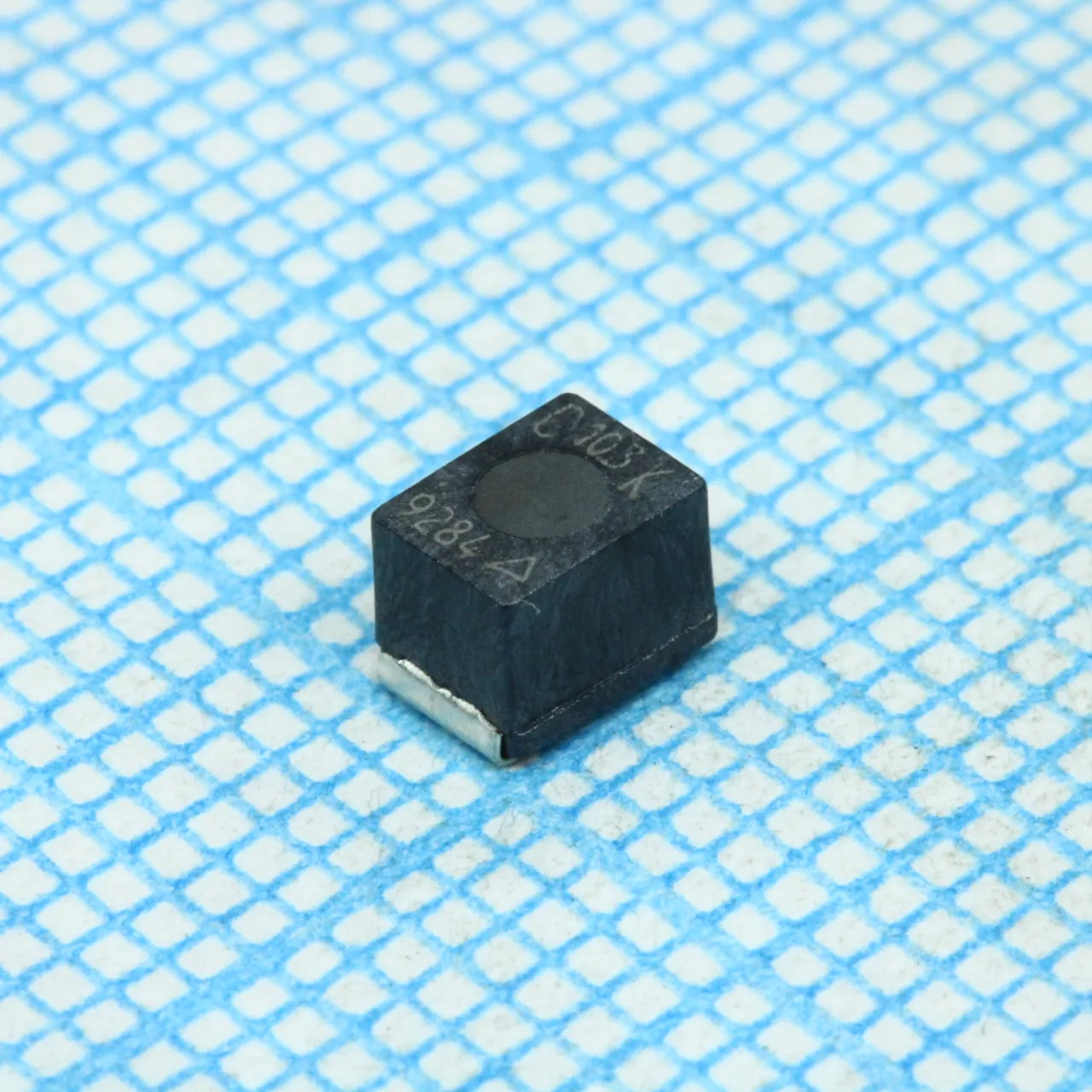 B82432C1103K000