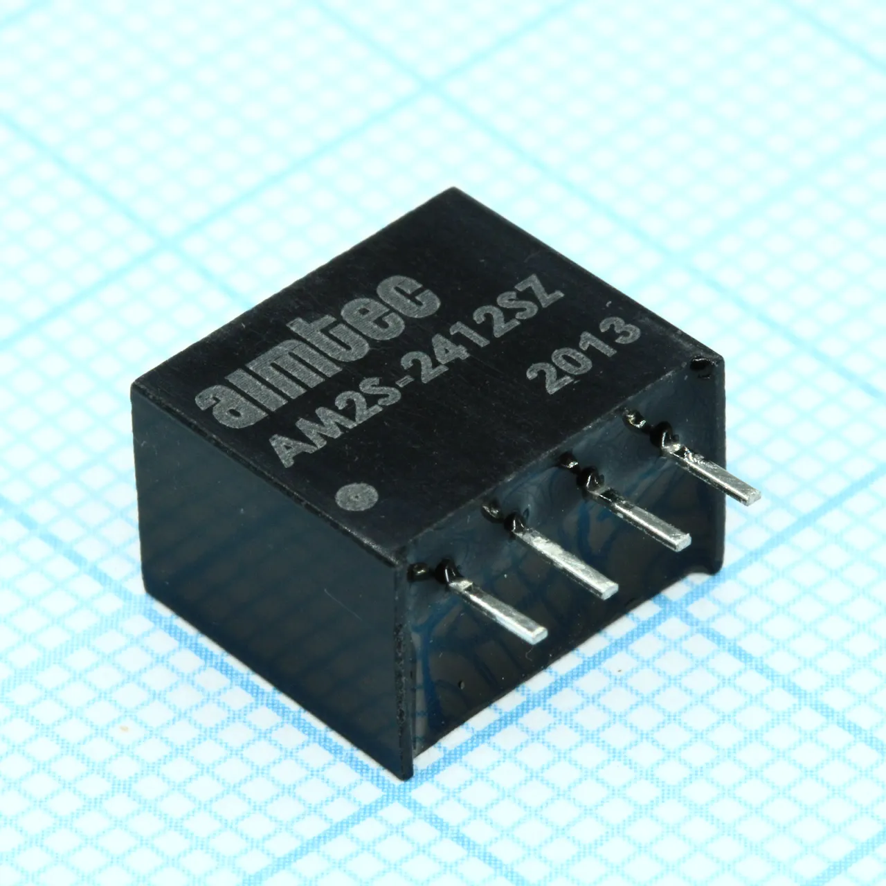 AM2S-2412SZ