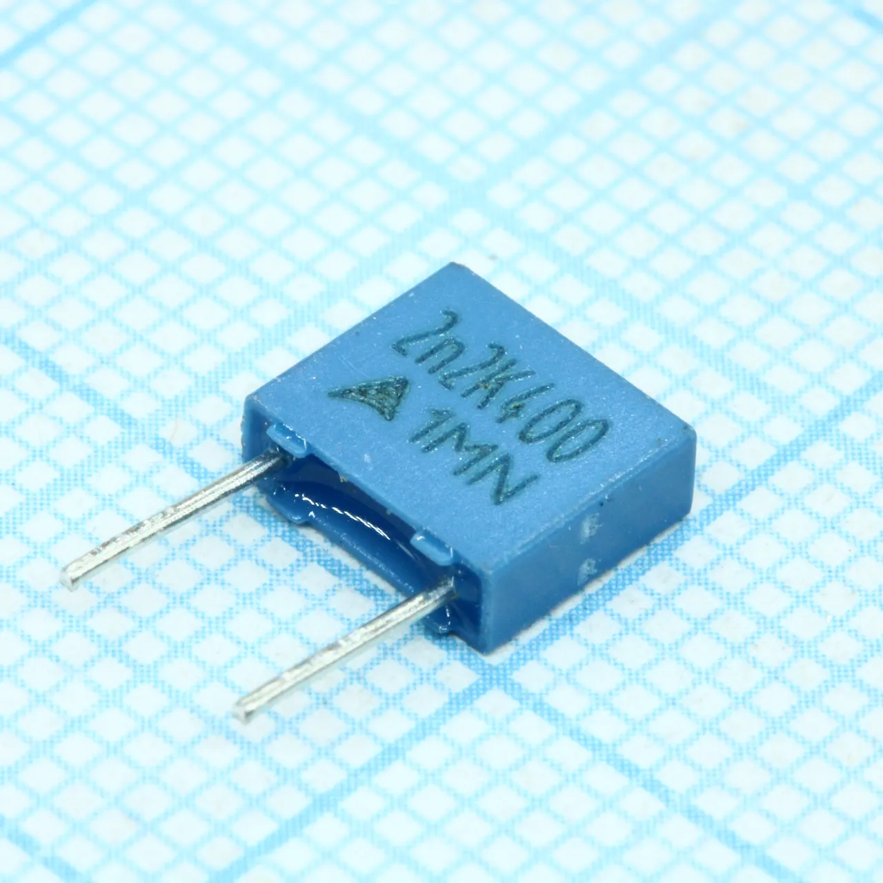 B32529C6222K000