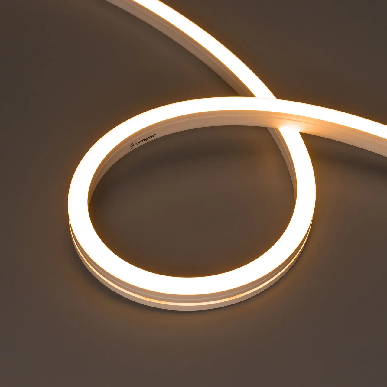 Лента герметичная MOONLIGHT-SIDE-A140-12x17mm 24V Warm2400 (9.6 W/m, IP67, 5m, wire x2) 042782