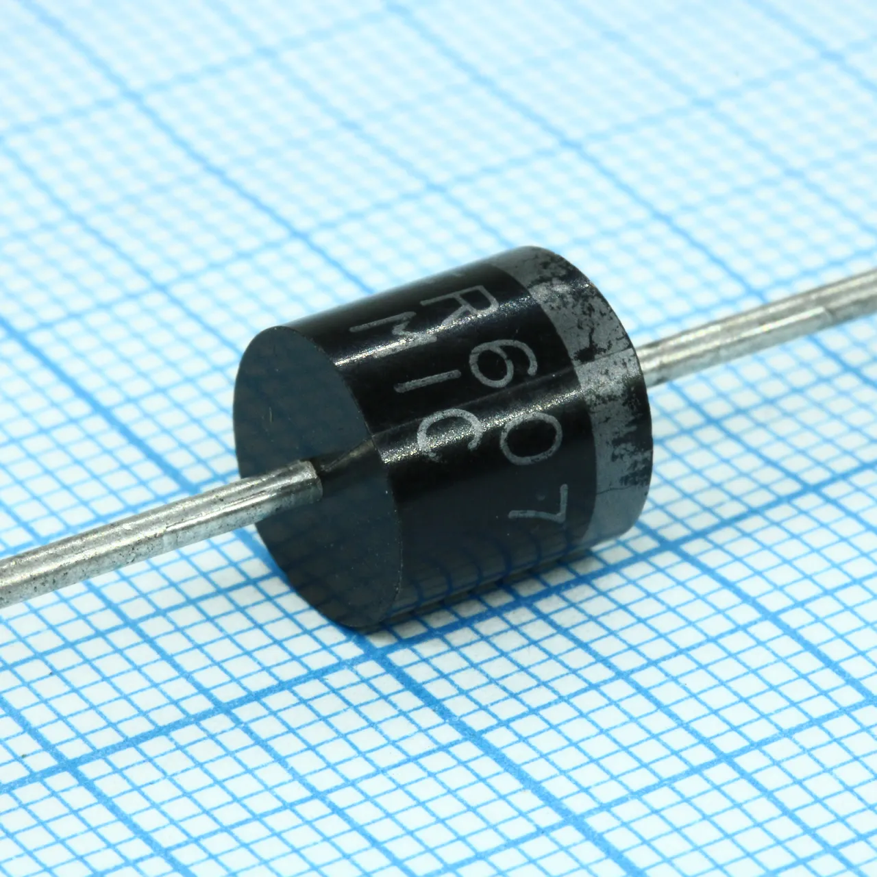 FR607