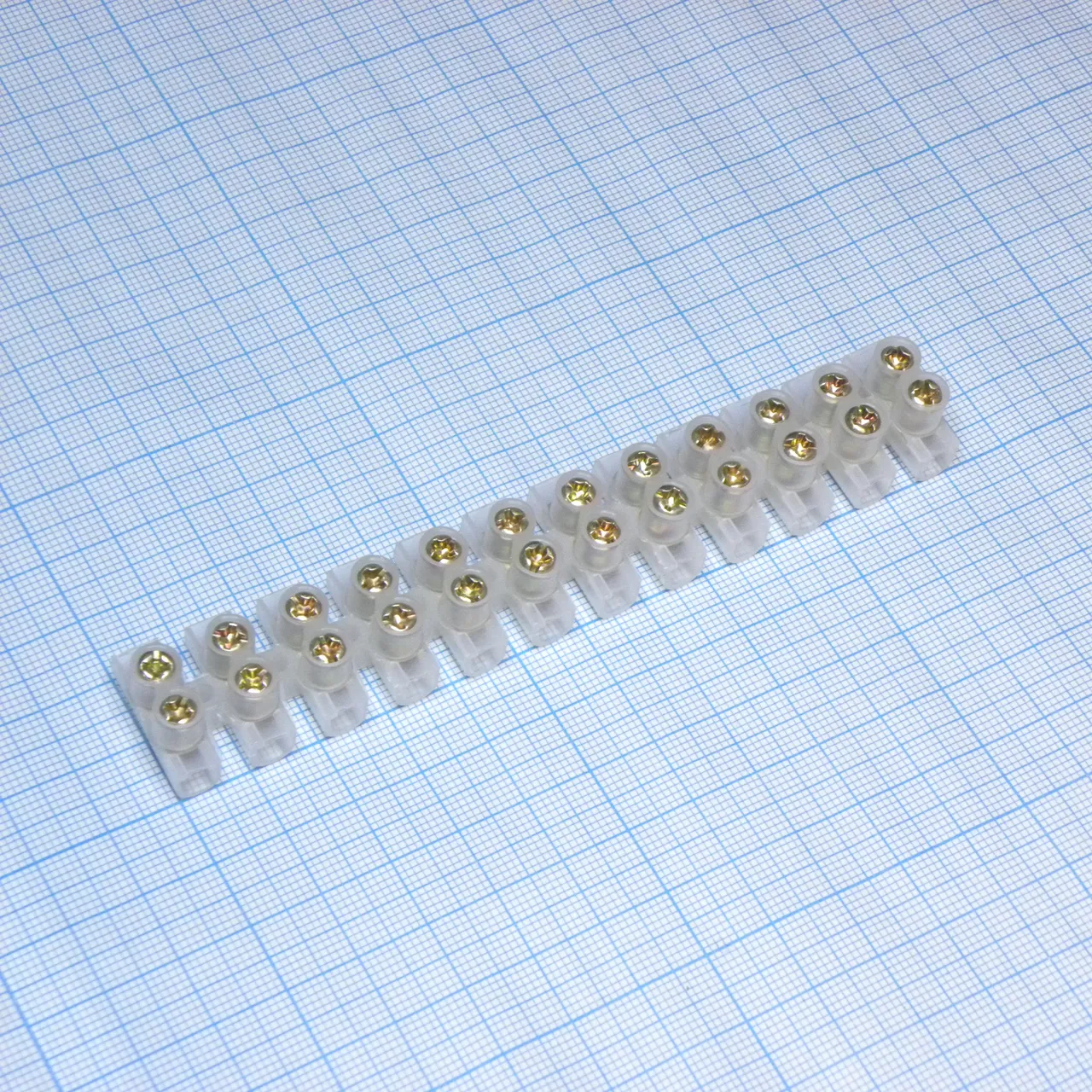 Колодка клеммная PA12-15A-12mm U-Type