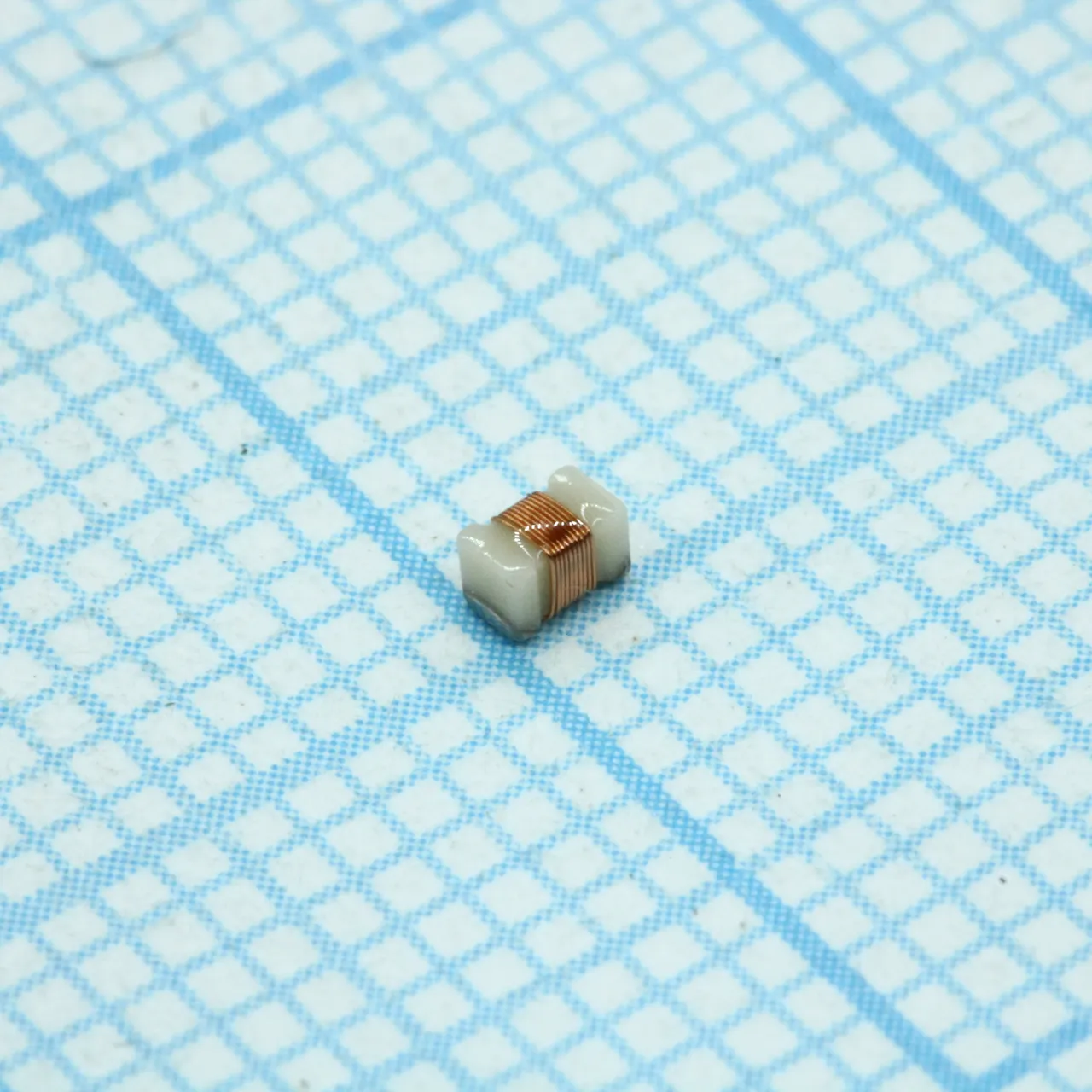 B82498B3101J000