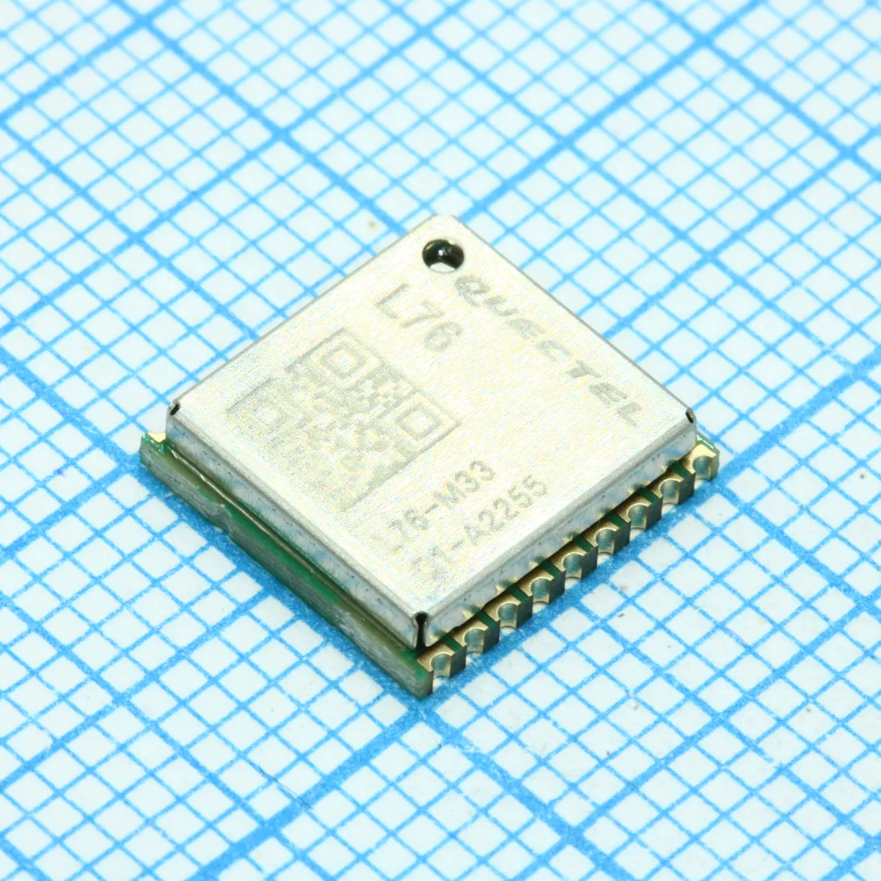 L76-M33