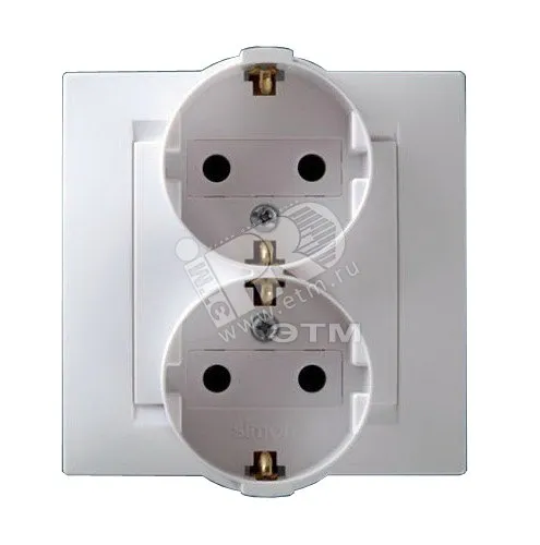 Розетка 2-м СП Simon15 16А IP20 250В с заземл. винт. клеммы бел. 1590459-030