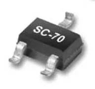 MIC803-30D2VC3-TR