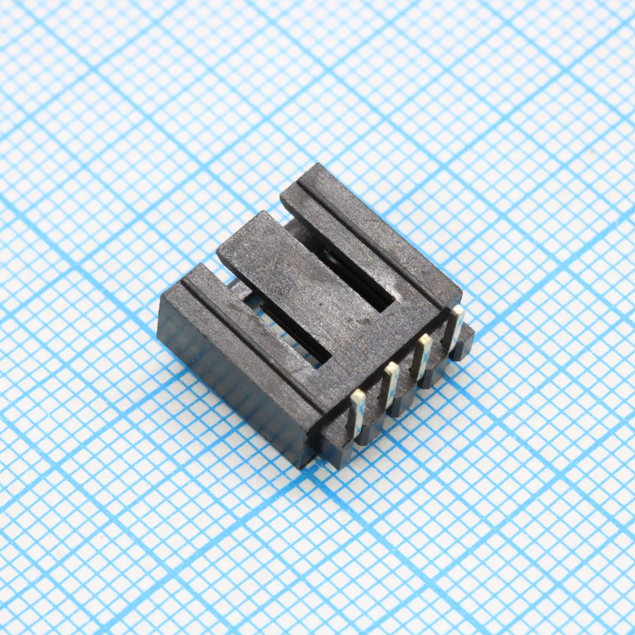 DS1070-06-4MR8B