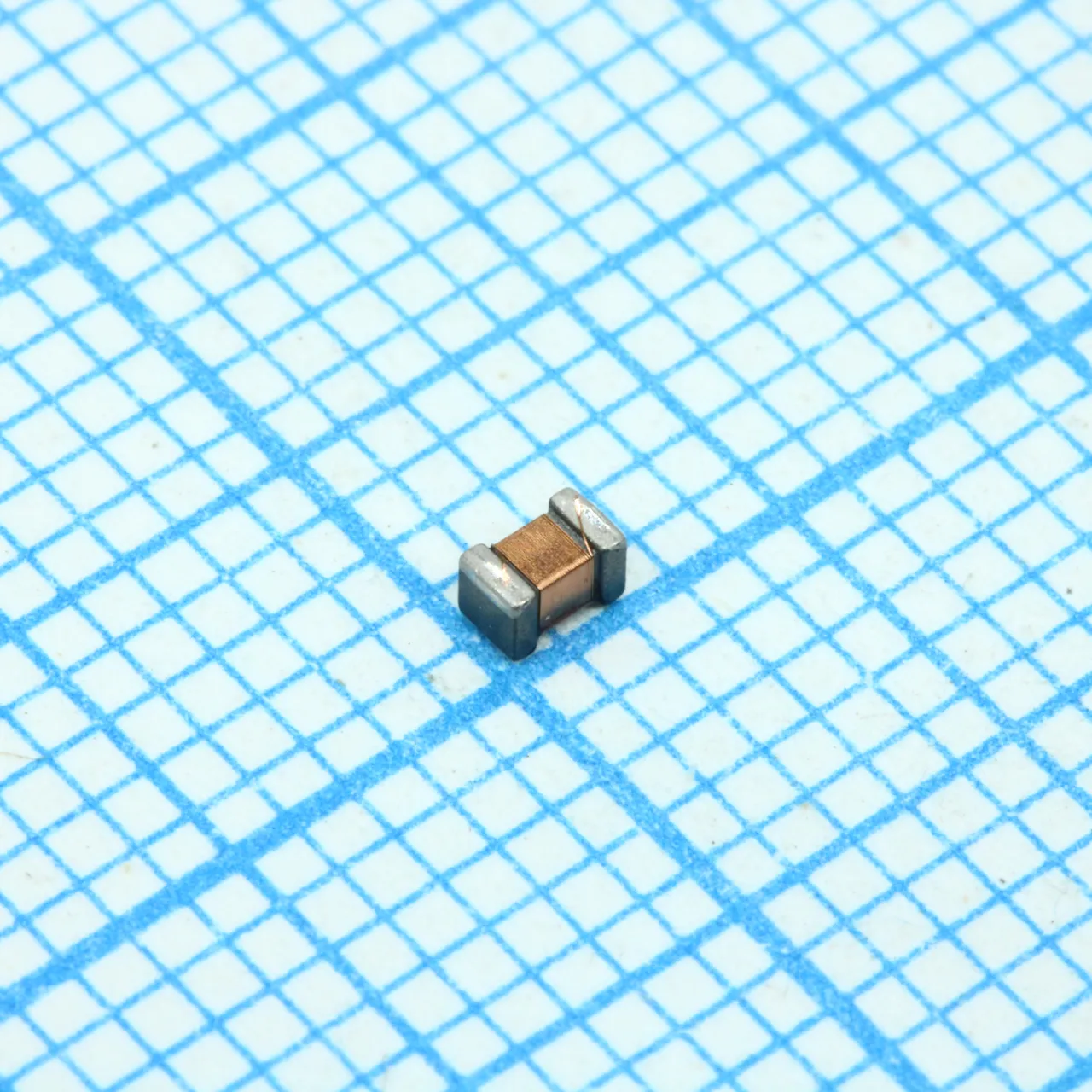 B82498B1472J000