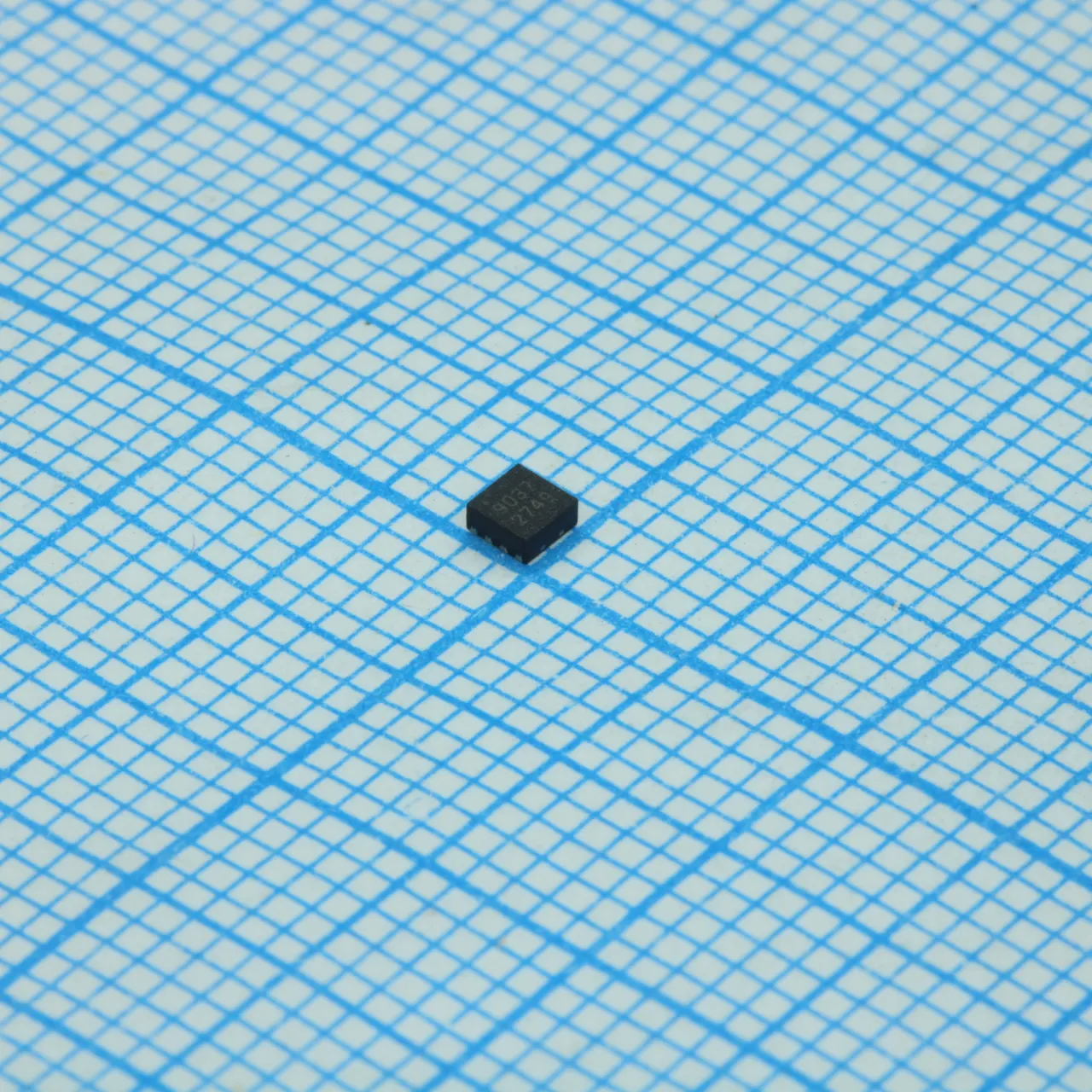 TQP3M9037