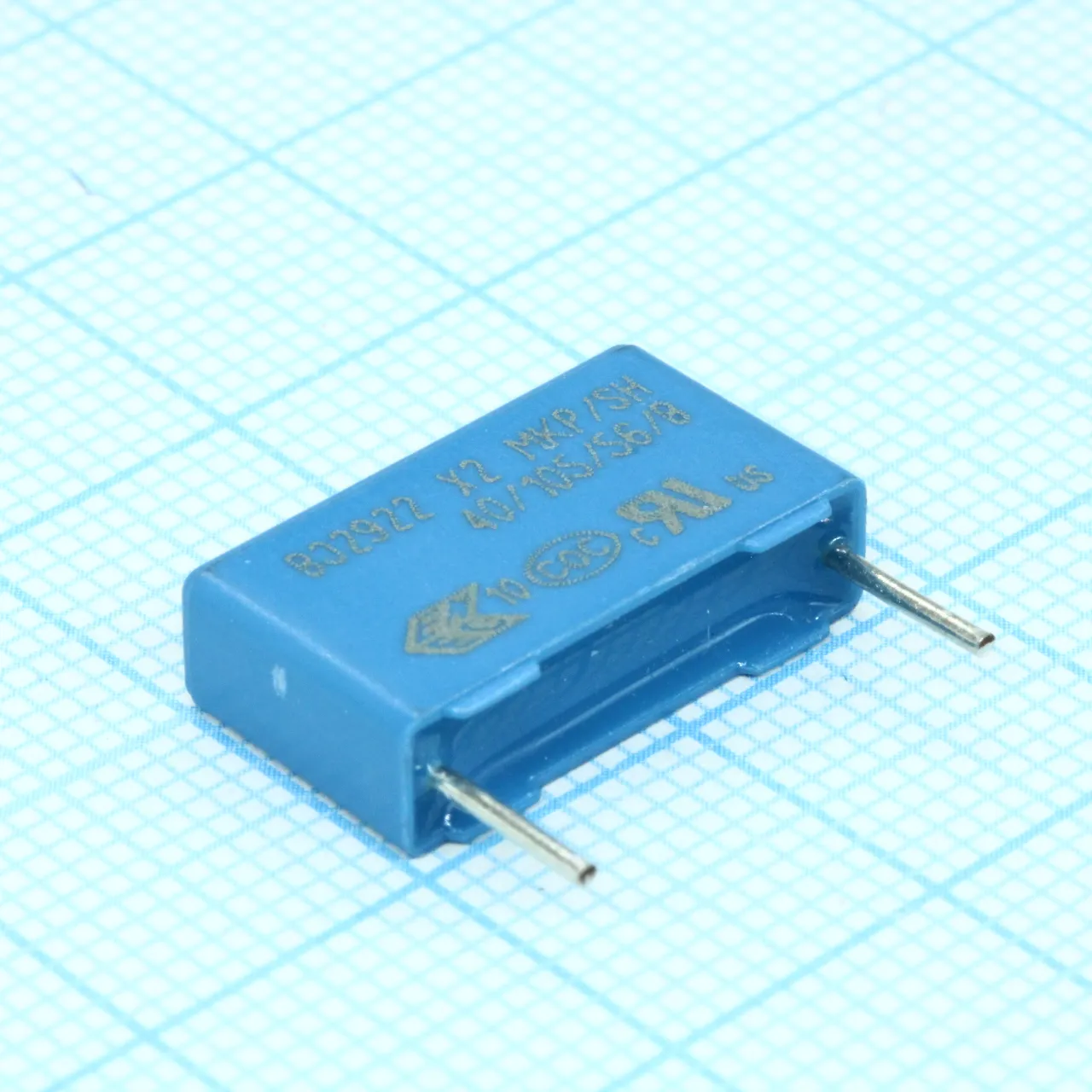 B32922C3104K000