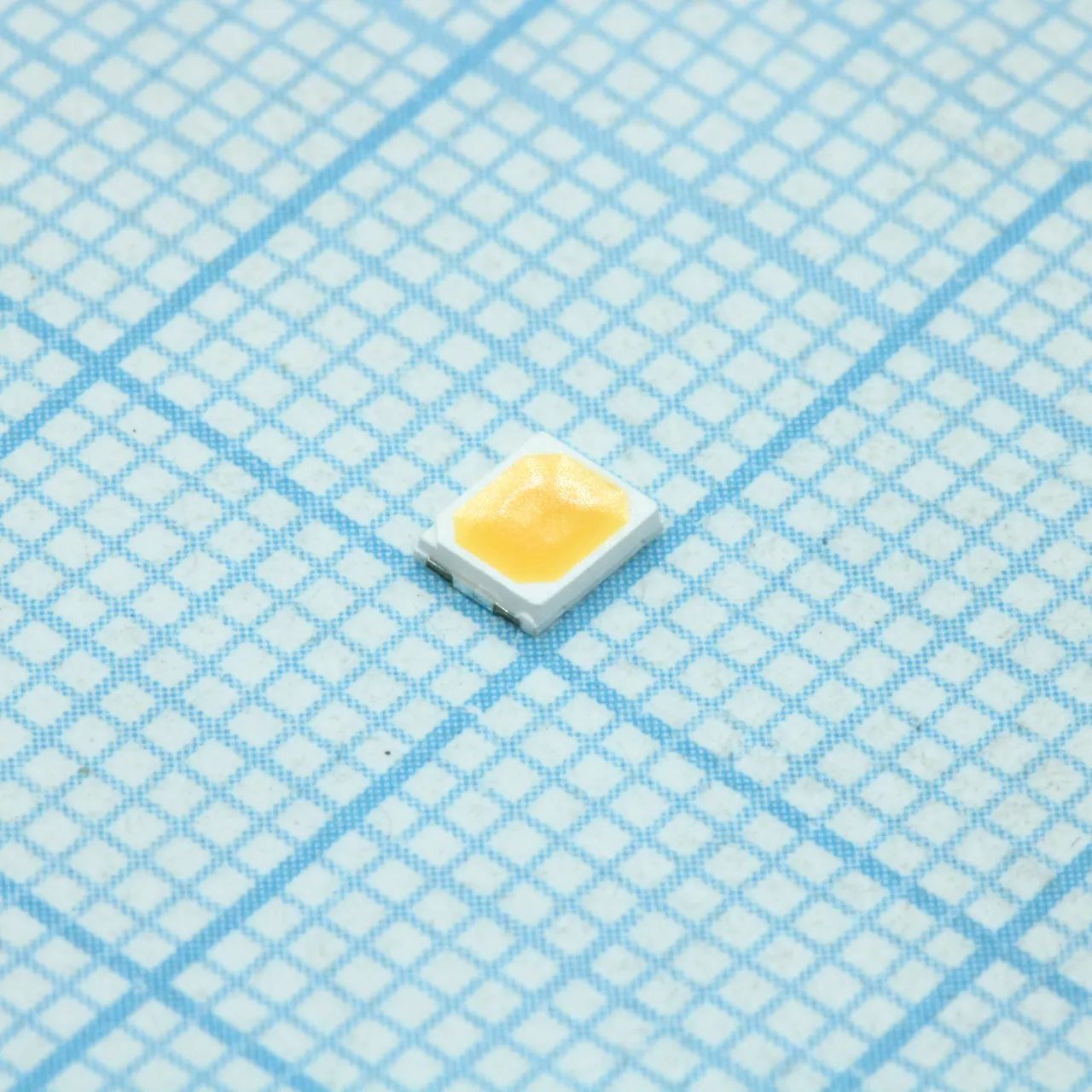 HL-AS-2835D68W-3-S1-08L-PCT-HR3-T6 (5000K)