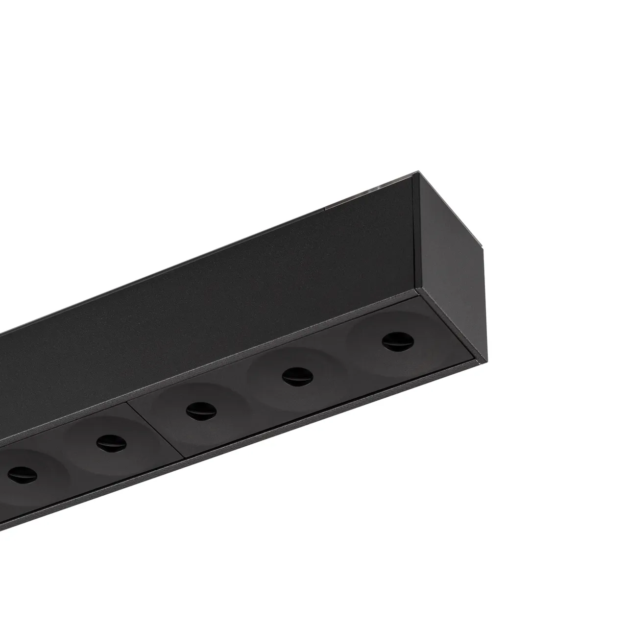 Светильник MAG-DARK-45-L400-12W Warm3000 (BK, 20 deg, 24V) 034998