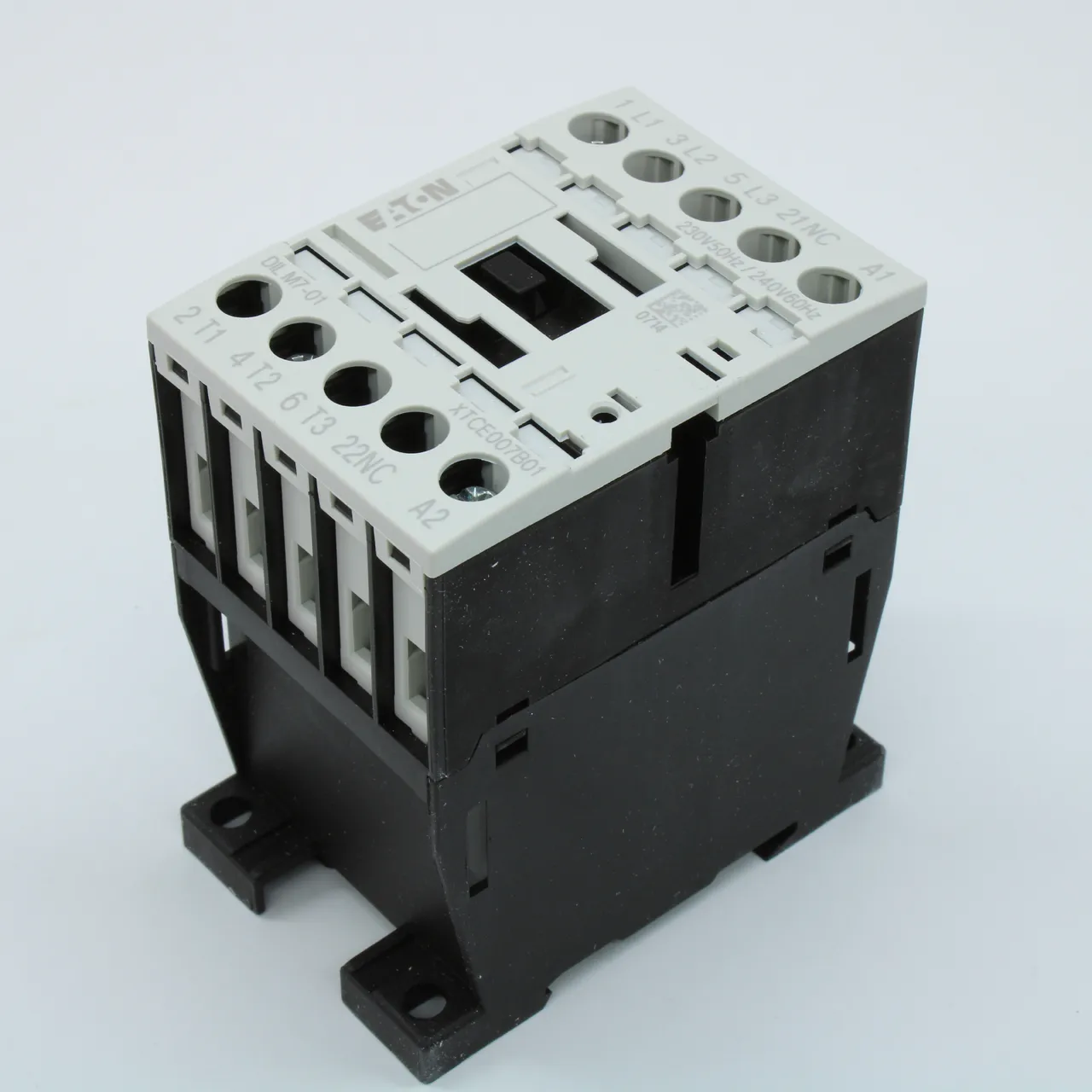 DILM7-01[230V50HZ.240V60HZ]