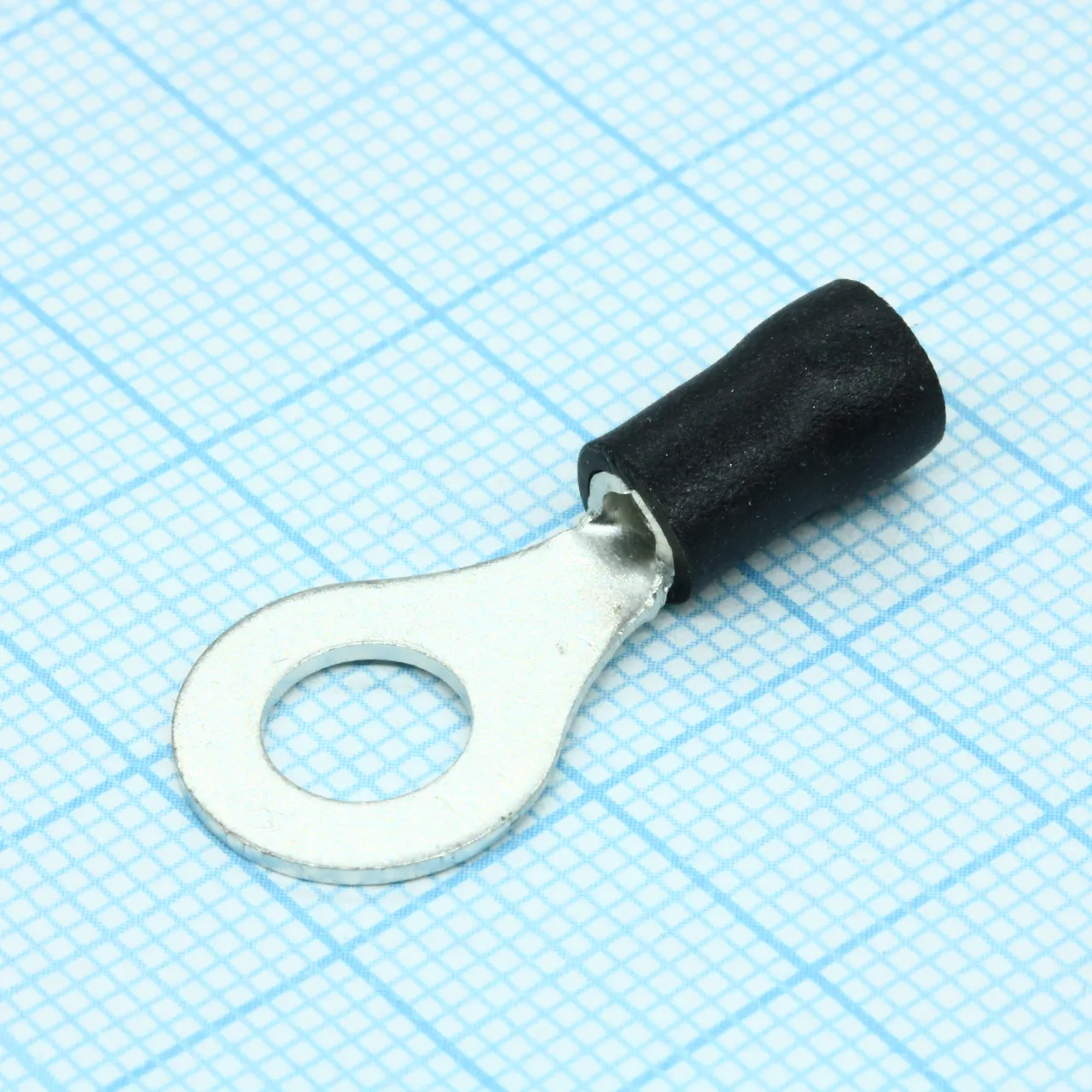 RV2-6 Black