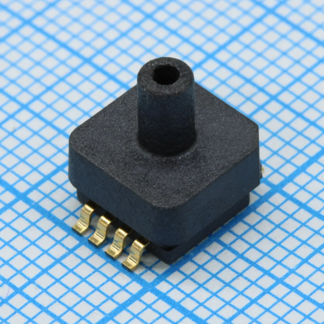 XGZP6869A100KPGPN33