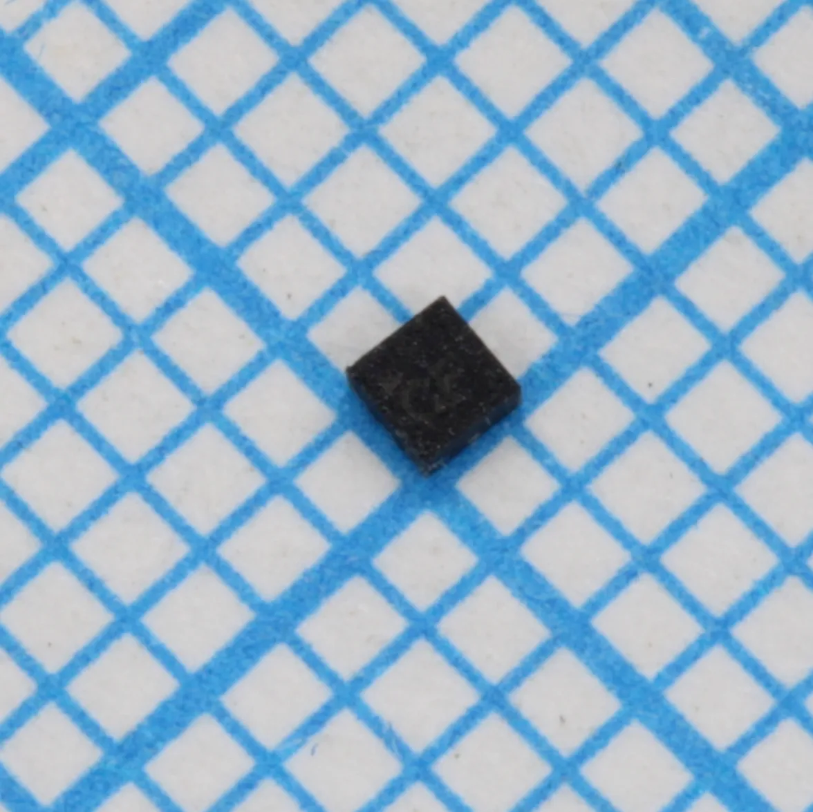 MIC5528-3.3YMT-T5