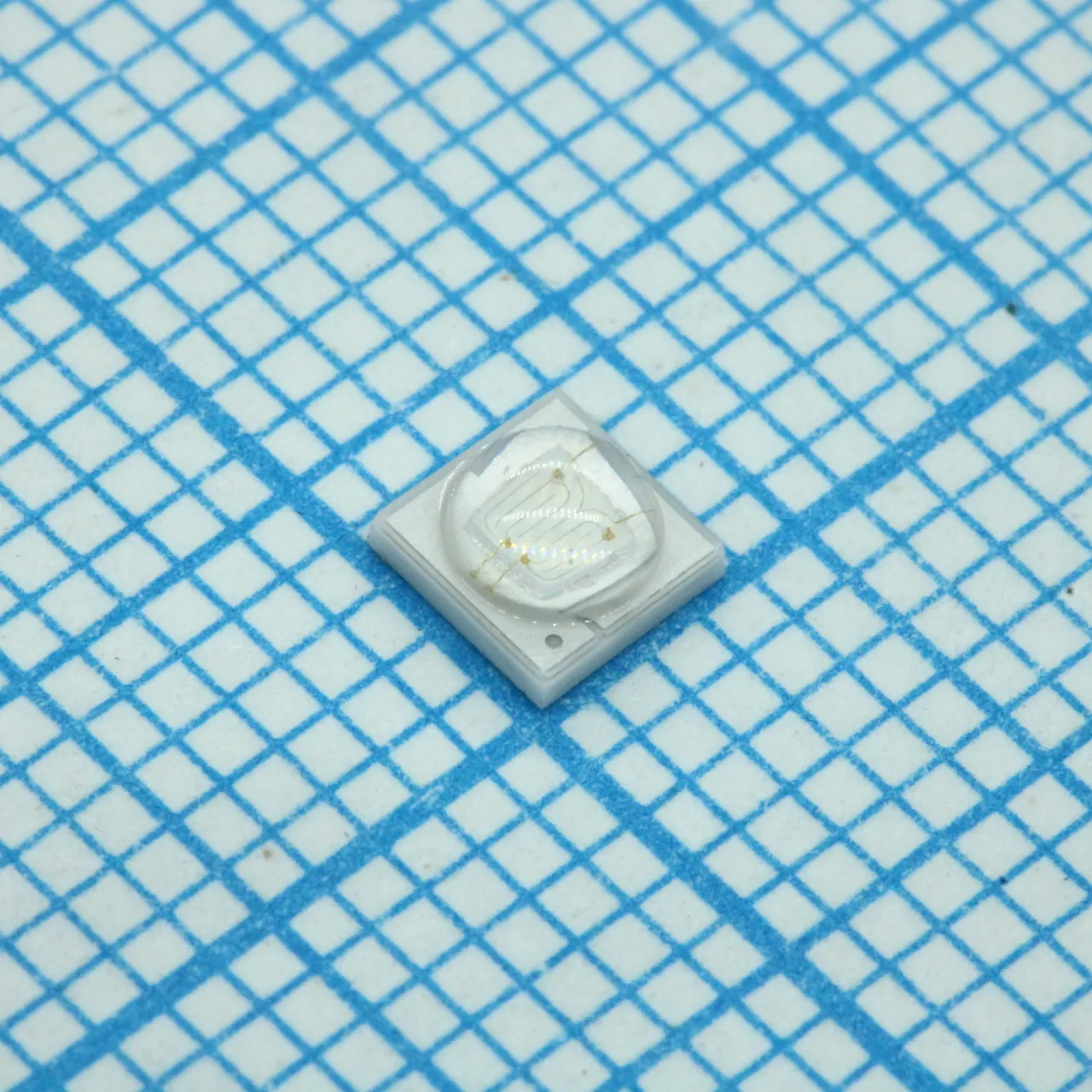 HL-C3535F22B3GA-ZW