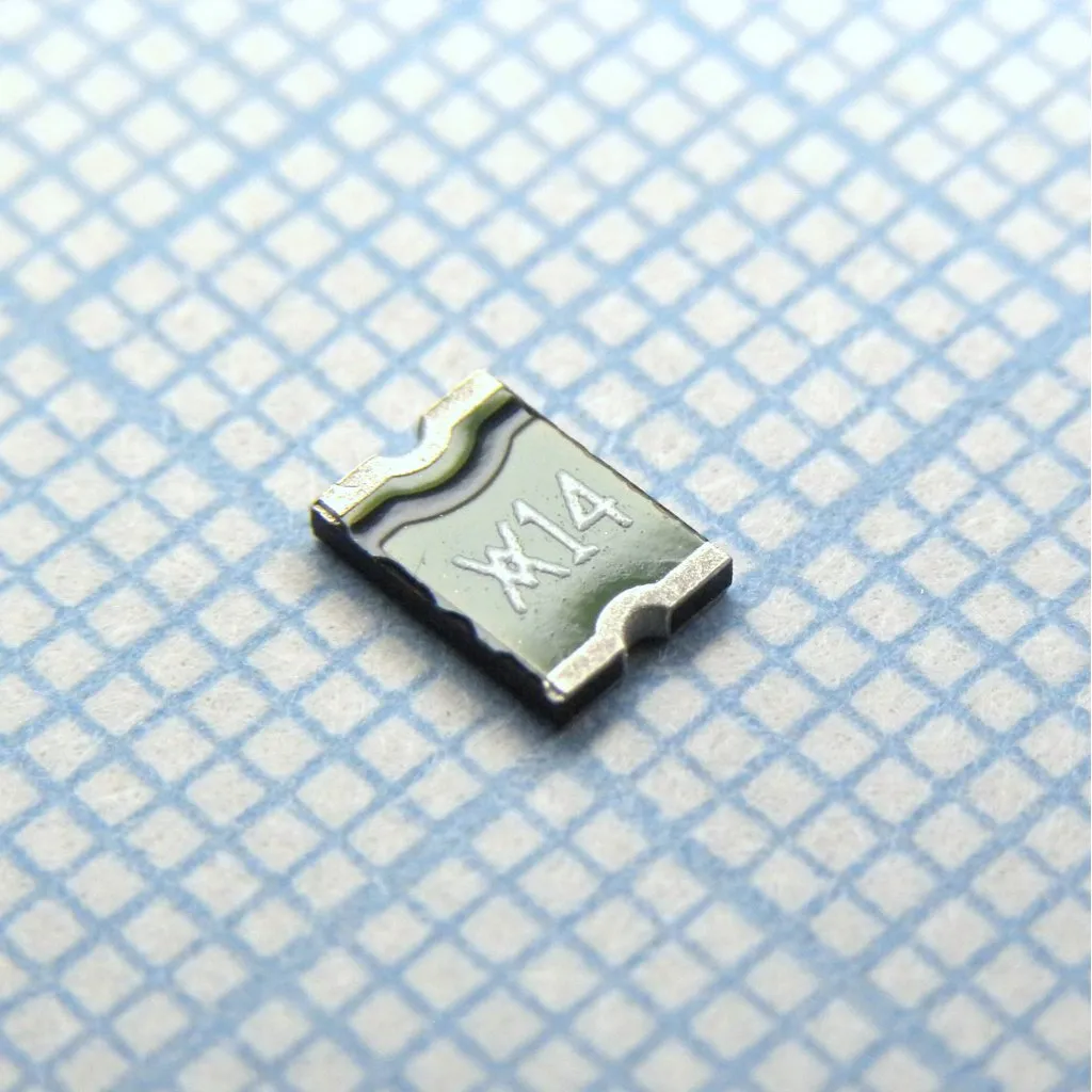 miniSMDC014F-2