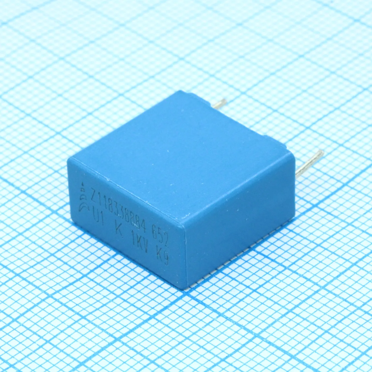B32652A0104K000