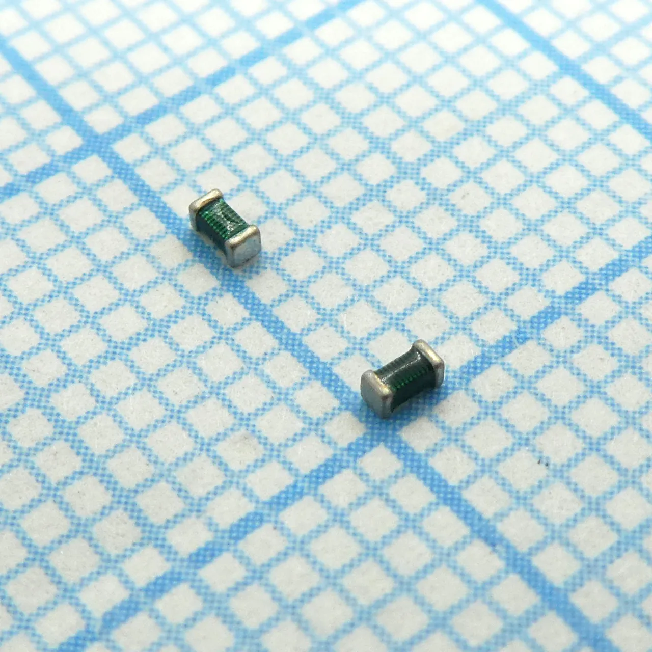 B82496C3220J000