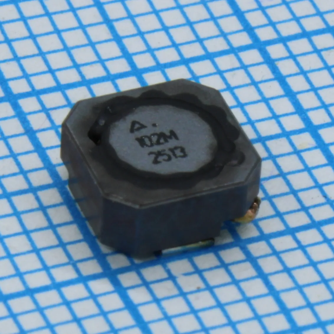 B82462G4102M000