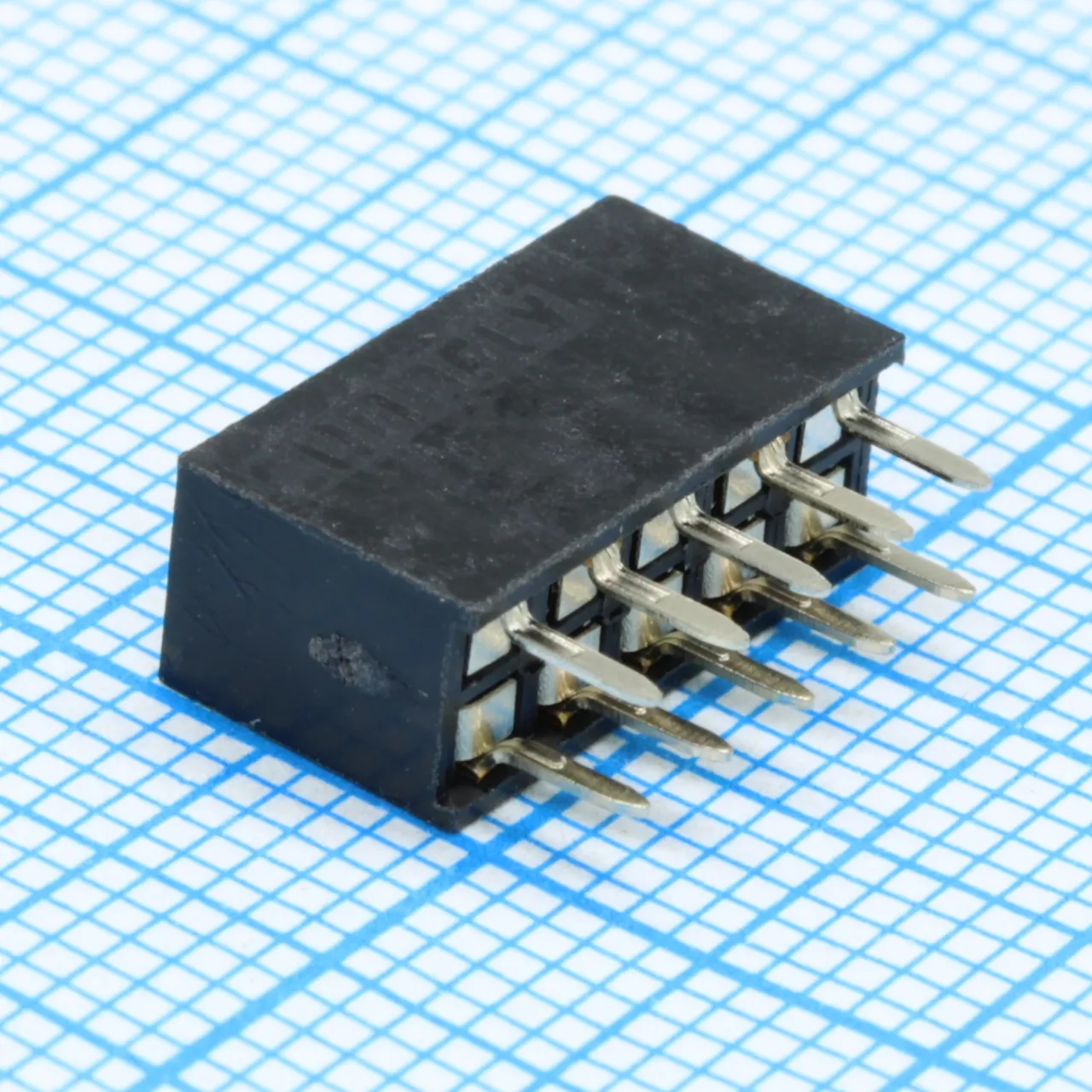 DS1023-32-2x5V8