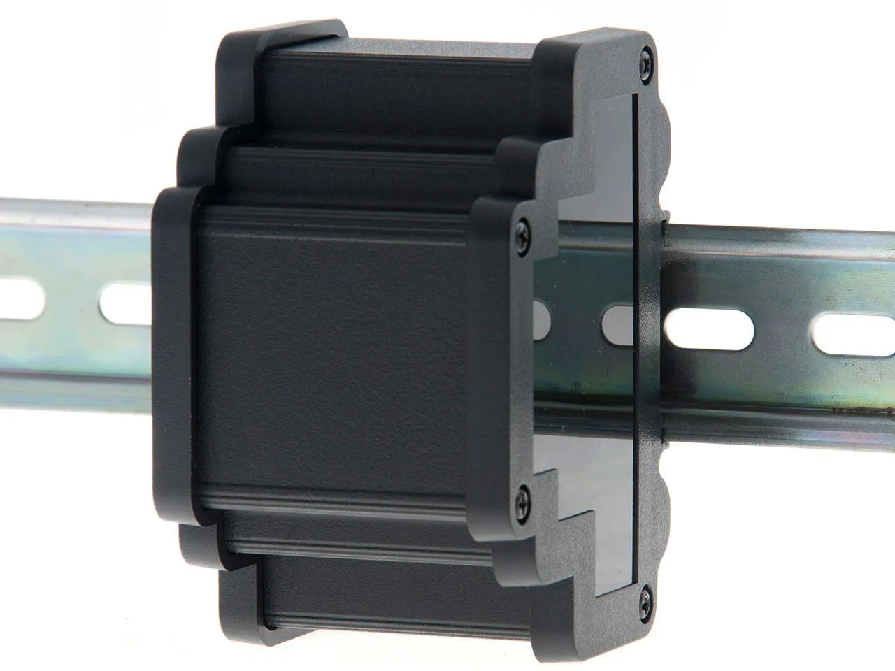 ALUD3MGS-PBK-V0