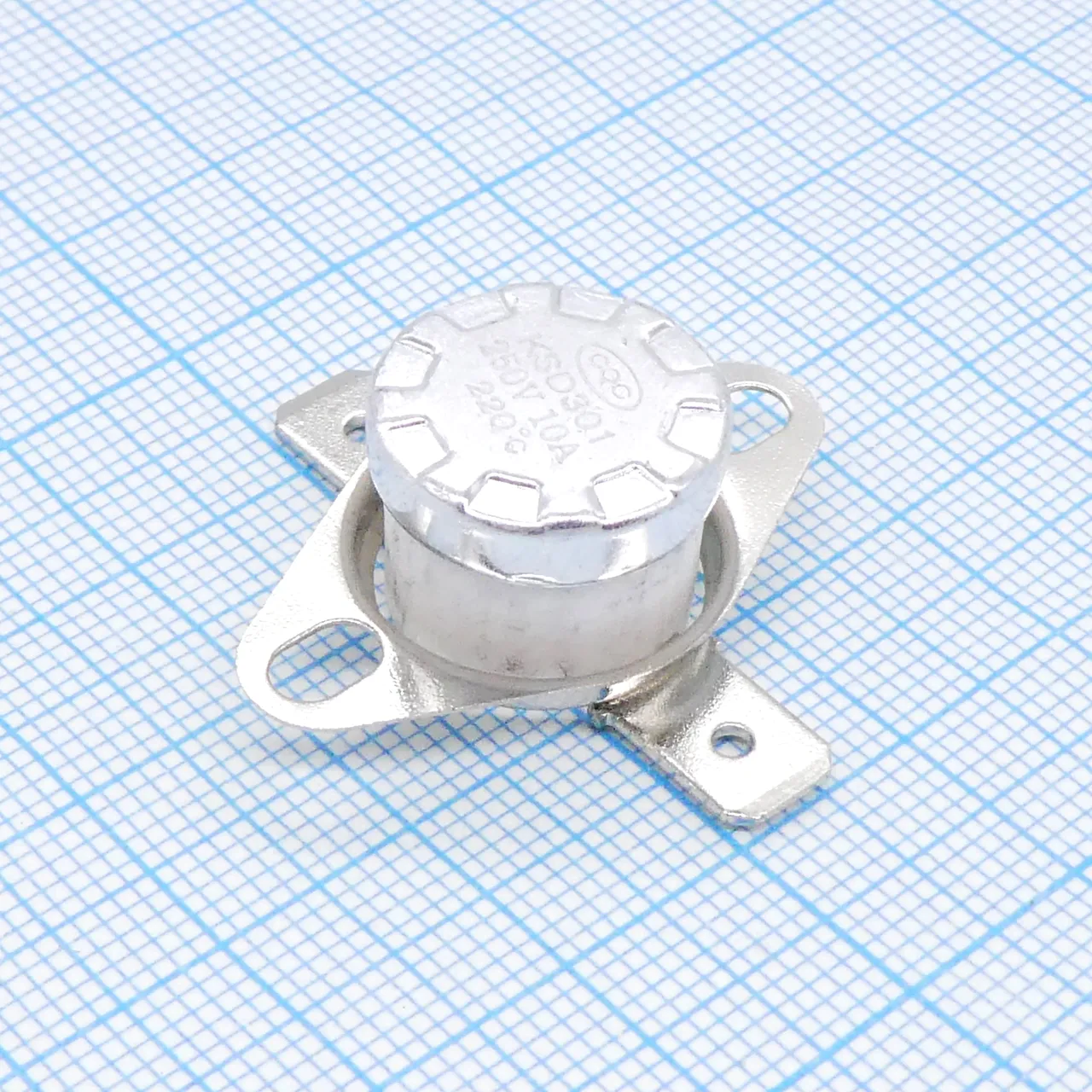 KSD301 220°C 10A NC CERA