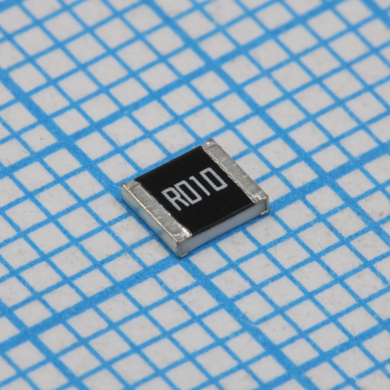 RL1210FR-070R01L