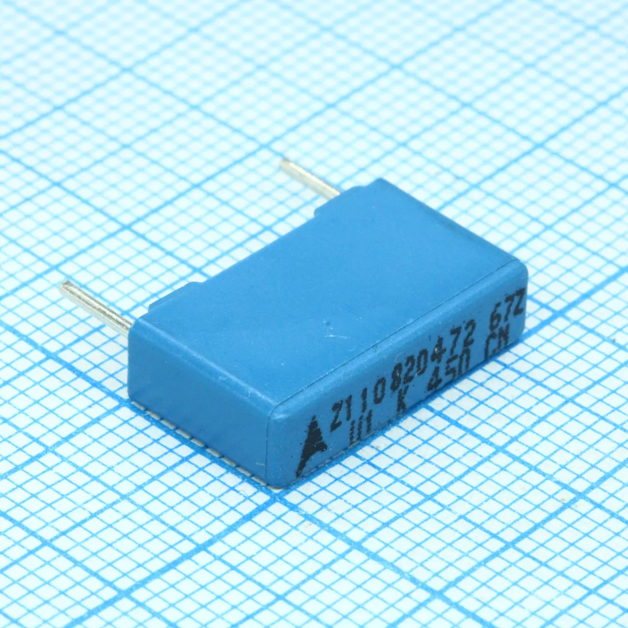 B32672Z4104K000