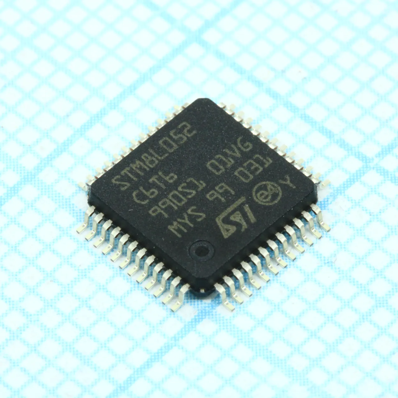 STM8L052C6T6