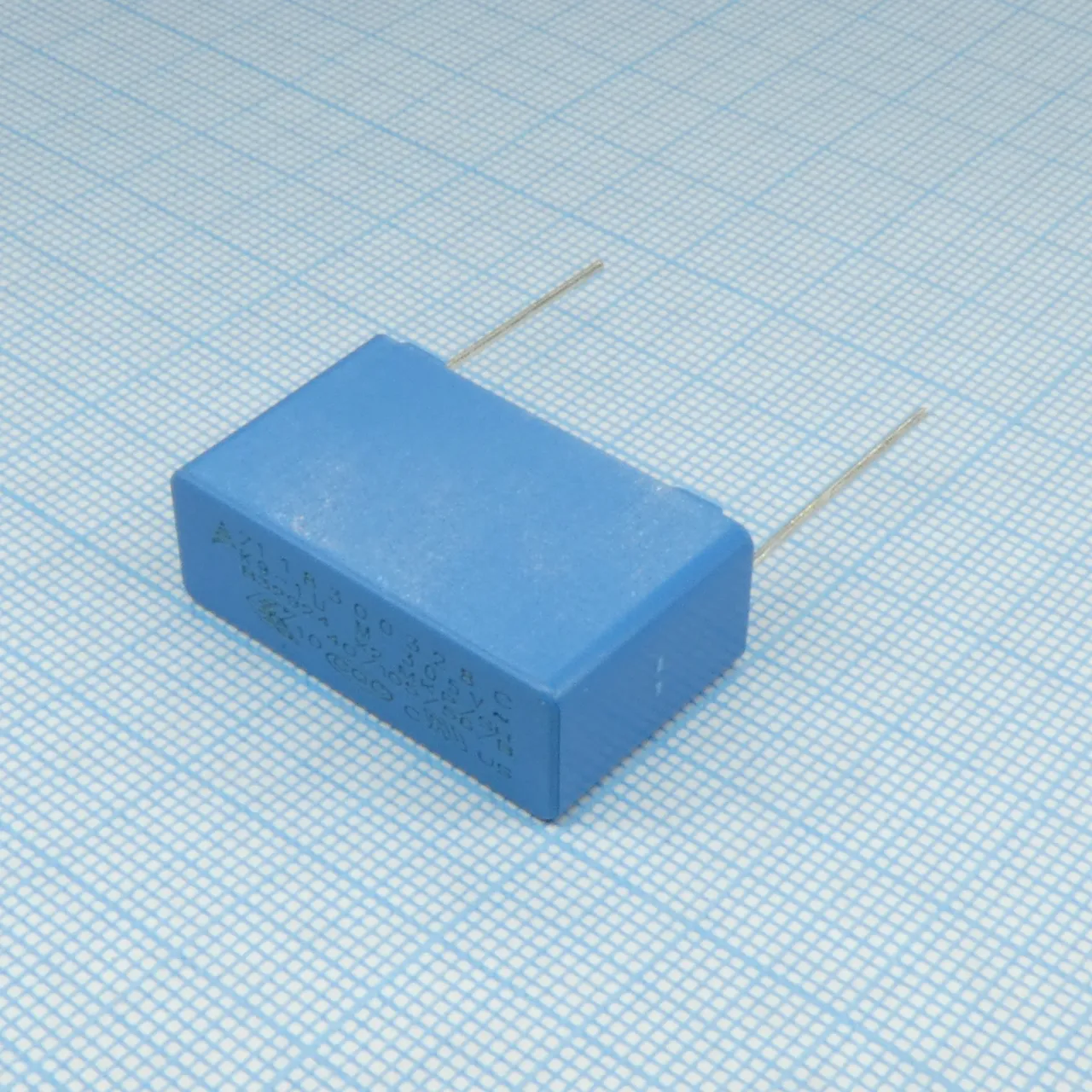 B32924C3105M189