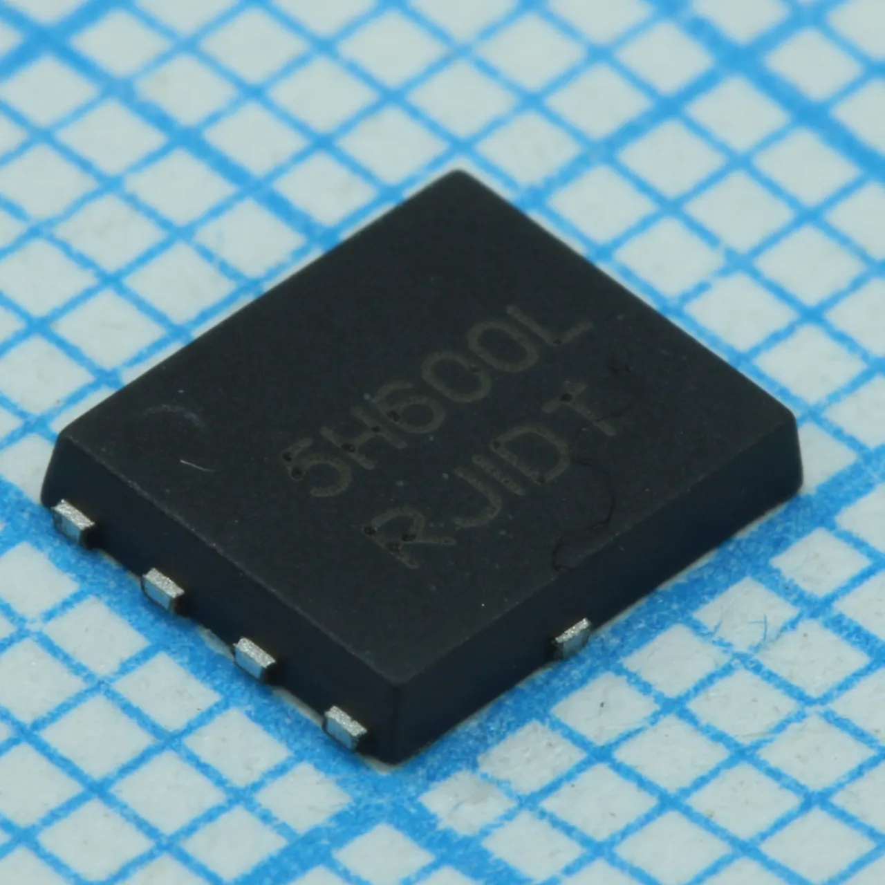 CSD19532Q5B